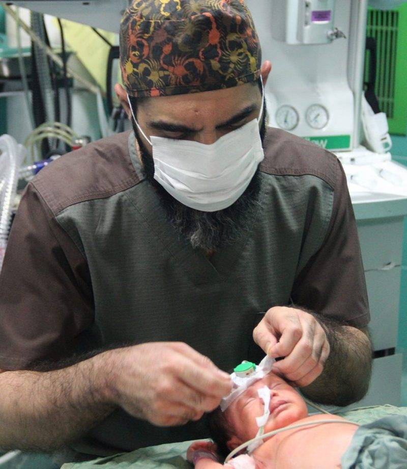 دکتر محمد حسین دلشاد فوق تخصص درد