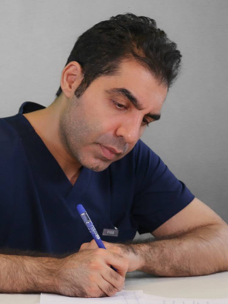دکتر محمد حسین دلشاد متخصص درد