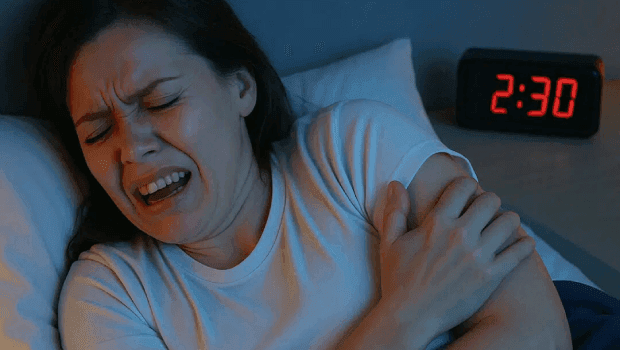 دست درد هنگام خوابیدن