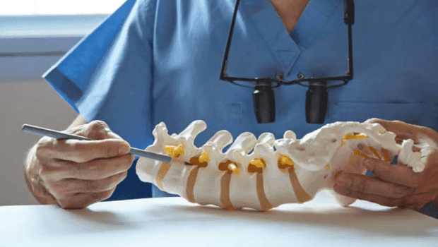 هزینه جراحی آندوسکوپی دیسک کمر