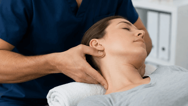 روش ماساژ دیسک گردن